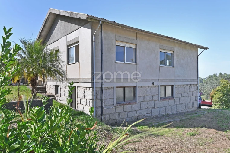 Moradia T2 para Venda em Sandim, Olival, Lever e Crestuma Foto 8