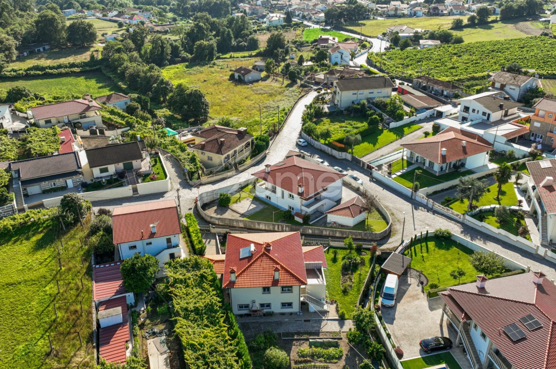 Moradia T5 para Venda em Santo Tirso, Couto (Santa Cristina e São Miguel) e Burgães Foto 51