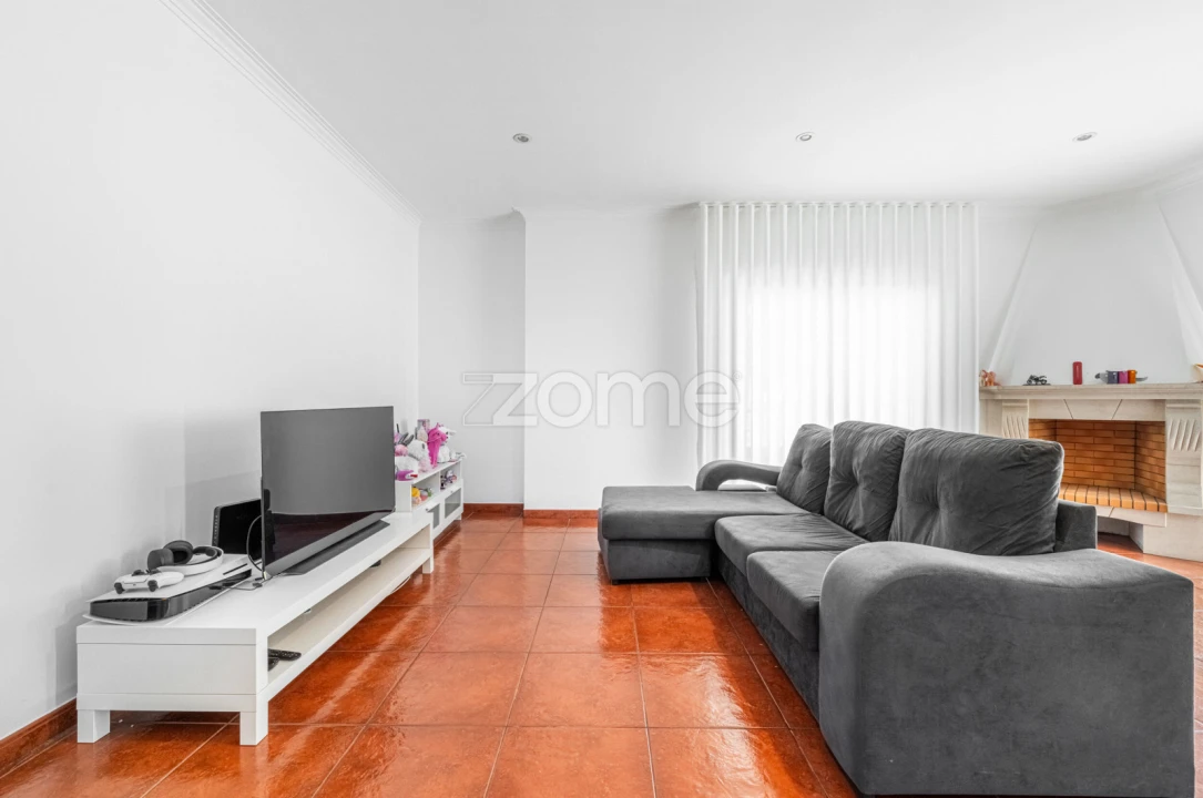 Moradia T5 para Venda em Santo Tirso, Couto (Santa Cristina e São Miguel) e Burgães Foto 10
