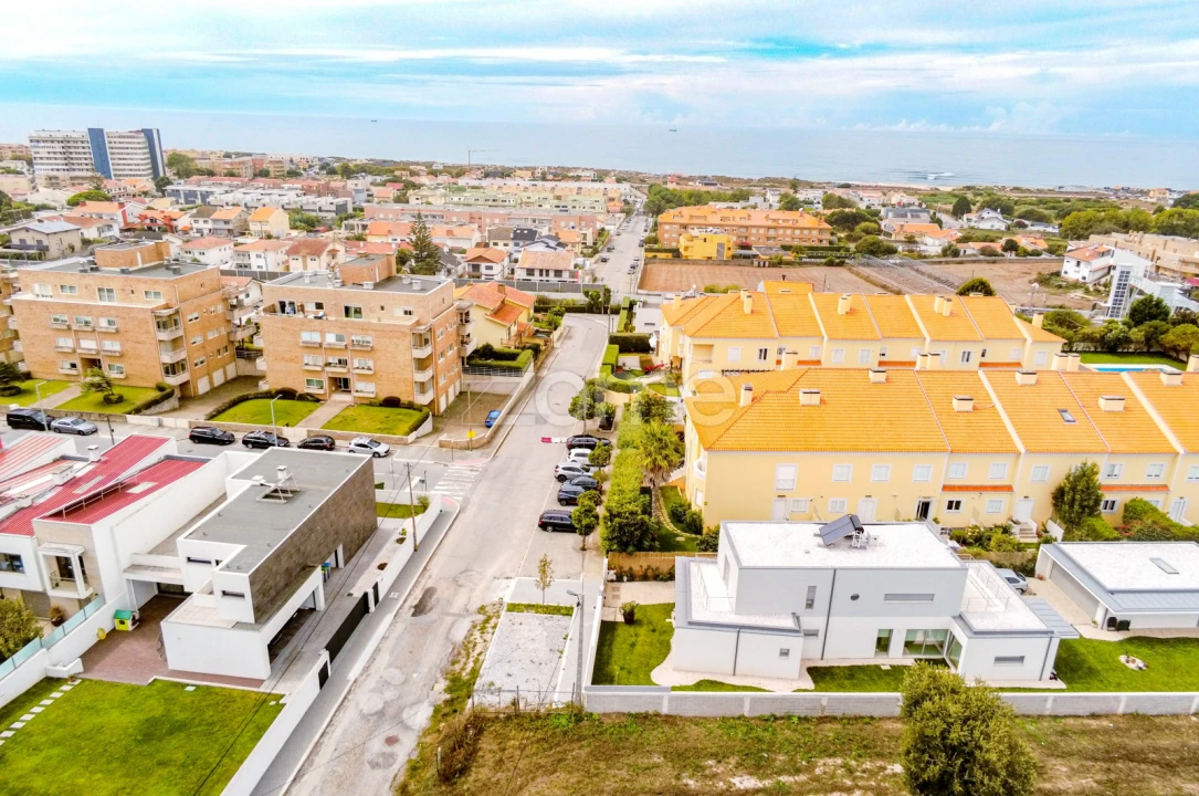 Terreno para Venda em Gulpilhares e Valadares Foto 6