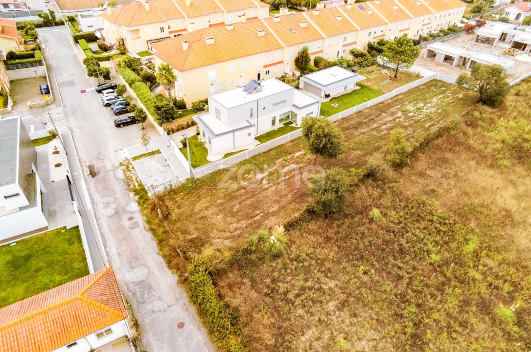 Terreno para Venda em Gulpilhares e Valadares Foto 9