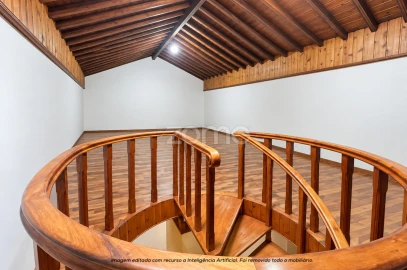 Moradia T4 para Venda em Rabo de Peixe