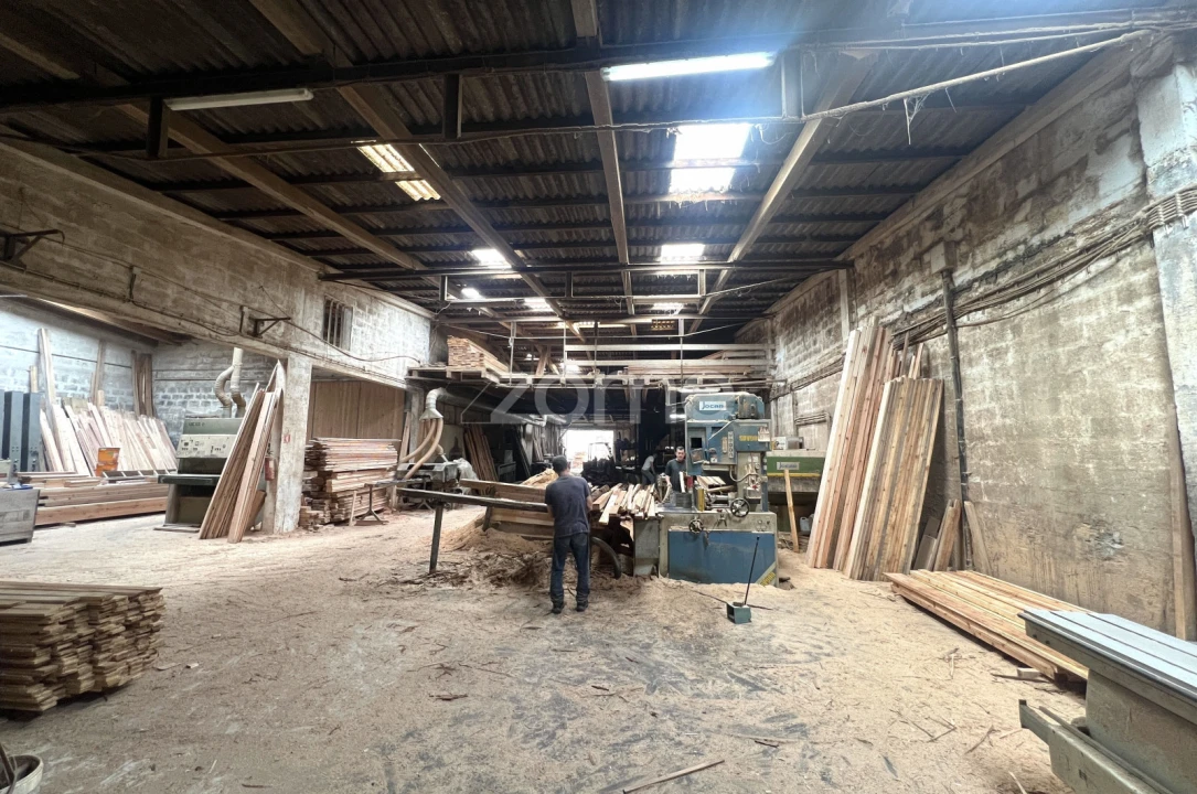 Moradia T4 para Venda em Rabo de Peixe Foto 25