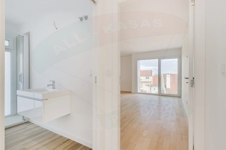 Moradia T4 para Venda em Pontinha e Famões Foto 29