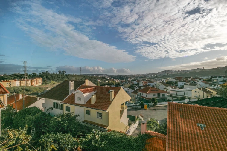 Moradia T4 para Venda em Pontinha e Famões Foto 42