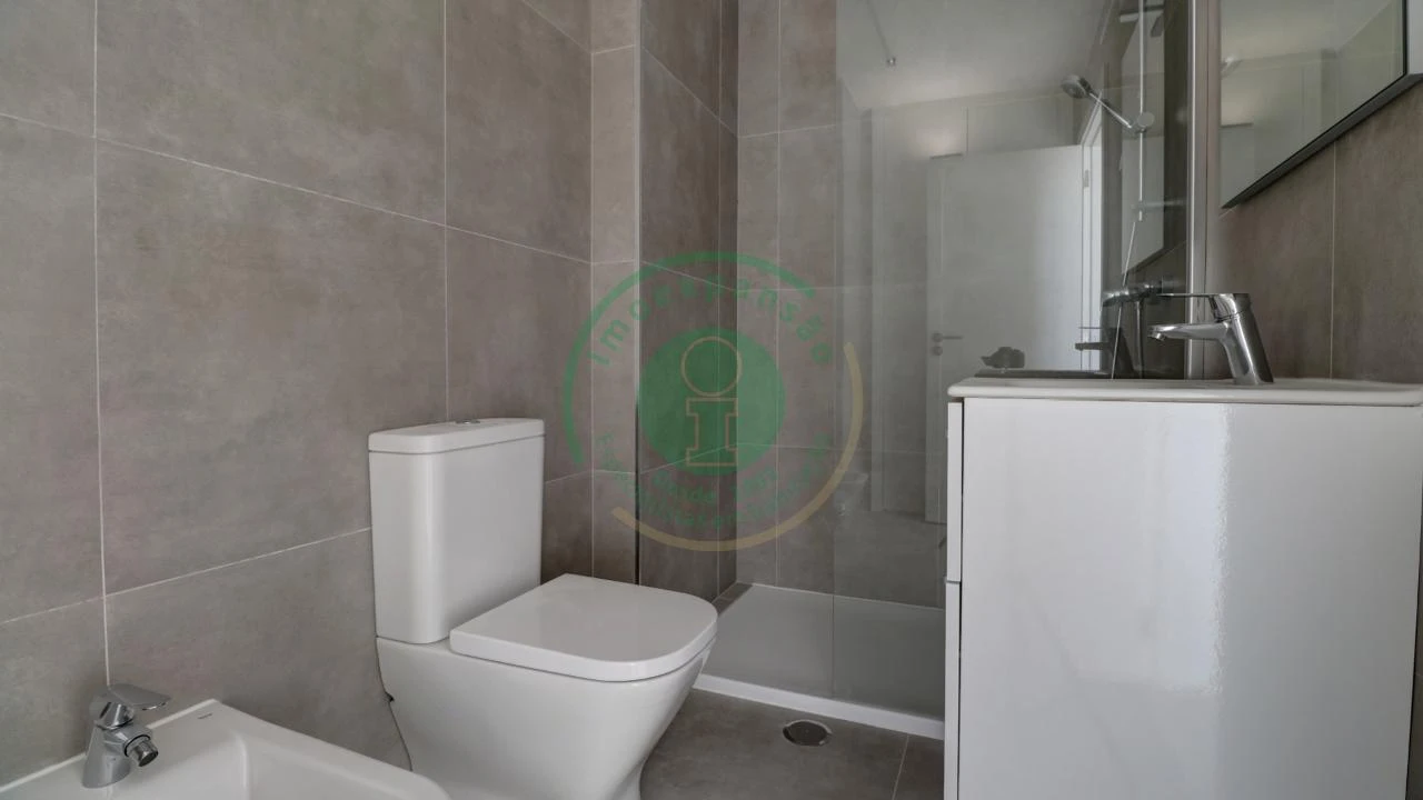 Apartamento para Venda em Buarcos Foto 13