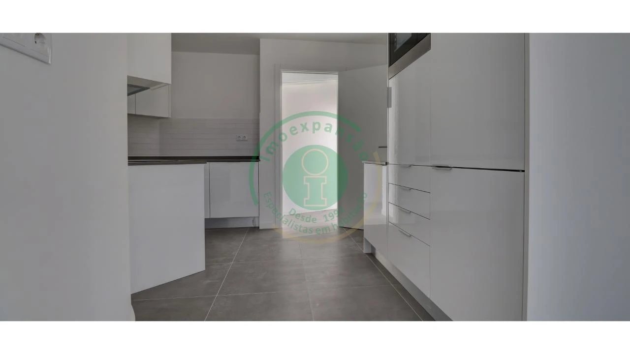 Apartamento para Venda em Buarcos Foto 24