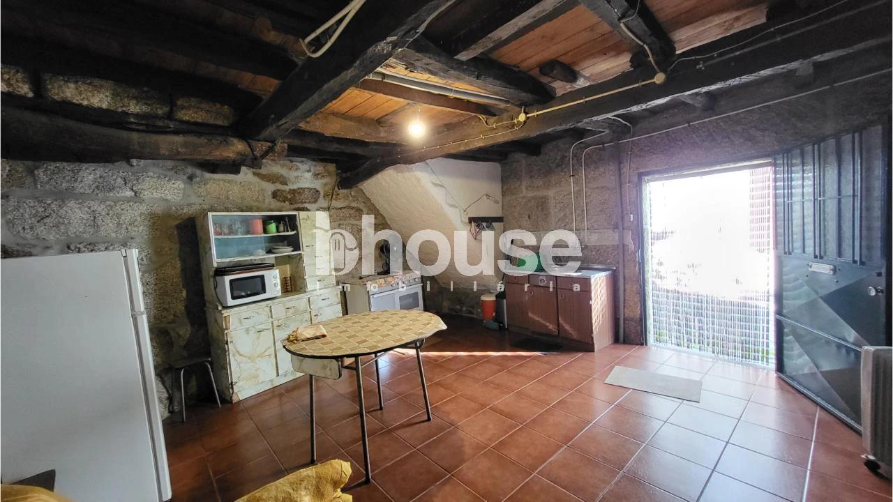 Moradia T2 para Venda em Vassal Foto 7