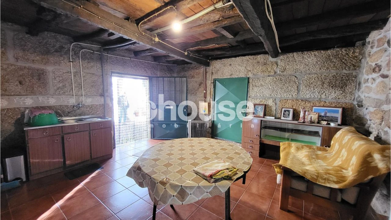 Moradia T2 para Venda em Vassal Foto 8