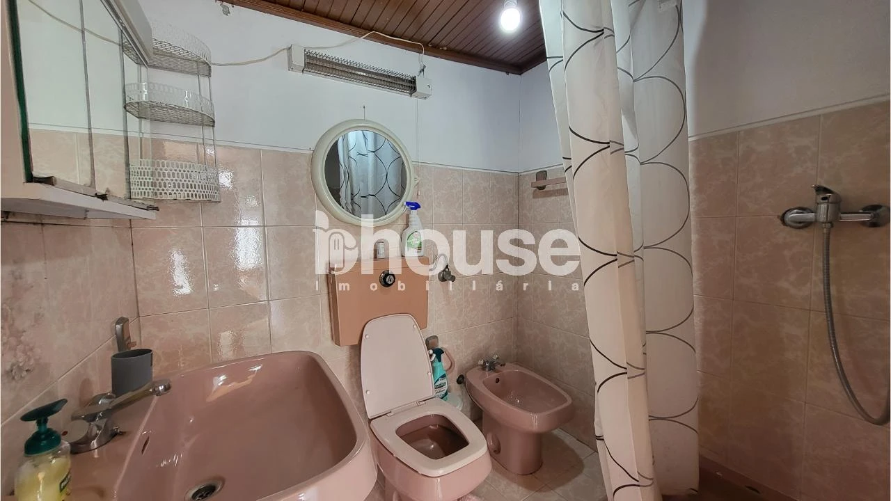 Moradia T2 para Venda em Vassal Foto 23