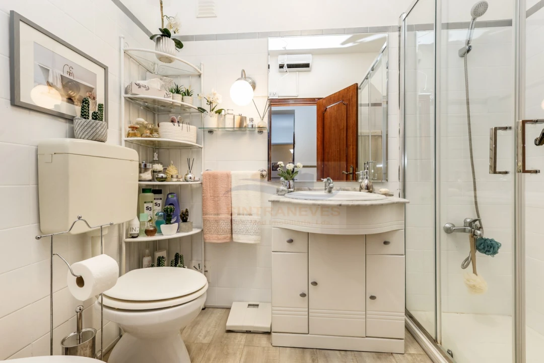 Apartamento T3 para Venda em Vila Franca de Xira Foto 10