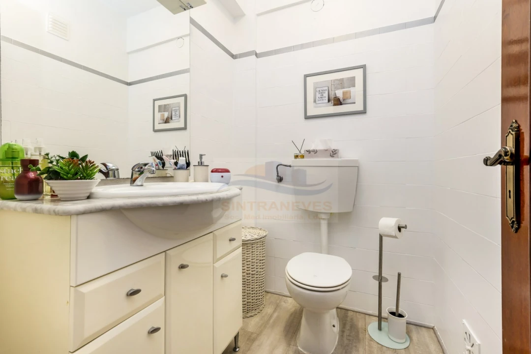 Apartamento T3 para Venda em Vila Franca de Xira Foto 11