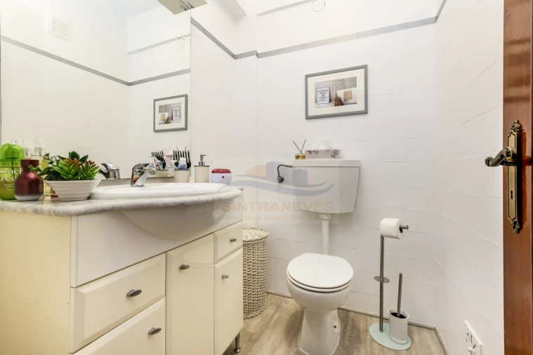 Apartamento T3 para Venda em Vila Franca de Xira Foto 11