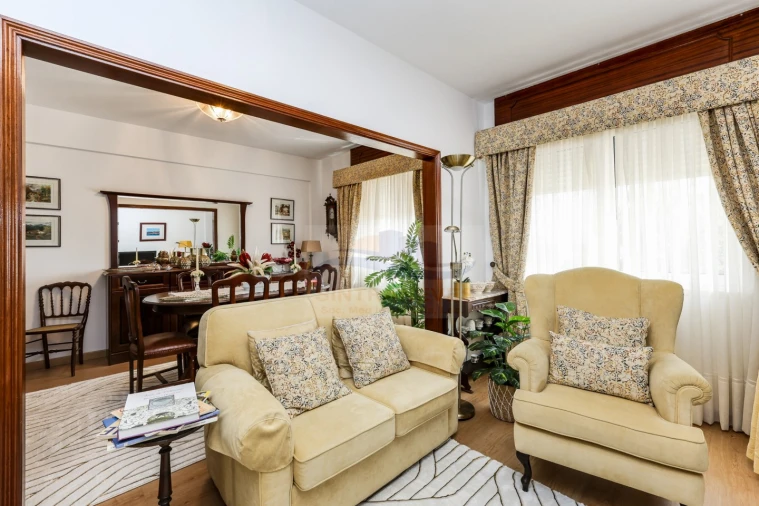 Apartamento T3 para Venda em Vila Franca de Xira Foto 6