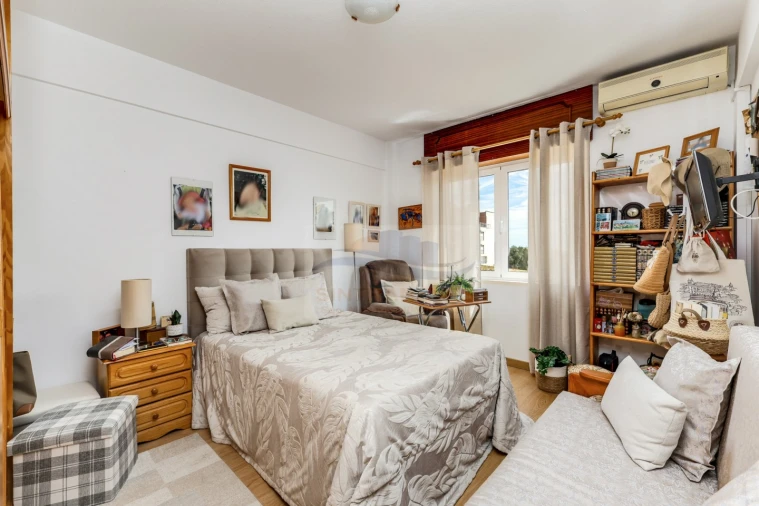 Apartamento T3 para Venda em Vila Franca de Xira Foto 16