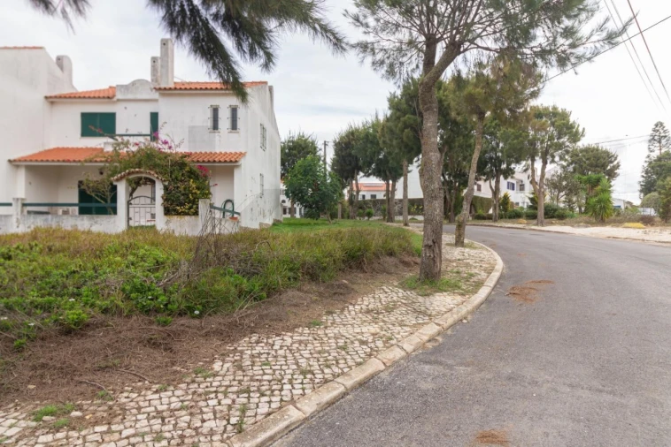 Moradia T3 para Venda em Ericeira Foto 38