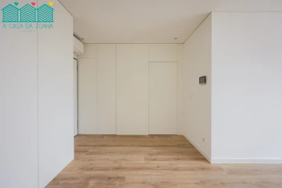 Apartamento T2 para Venda em Esgueira