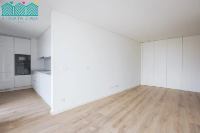 Apartamento T2 para Venda em Esgueira