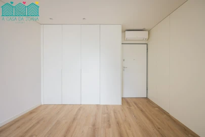 Apartamento T2 para Venda em Esgueira