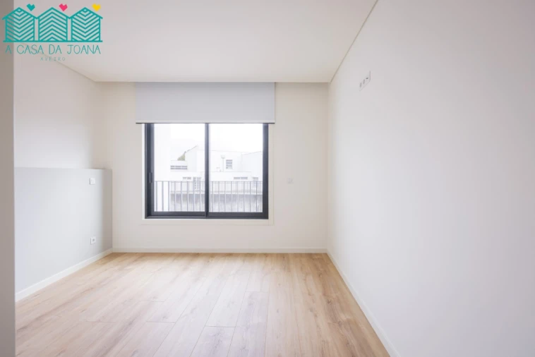 Apartamento T2 para Venda em Esgueira Foto 4