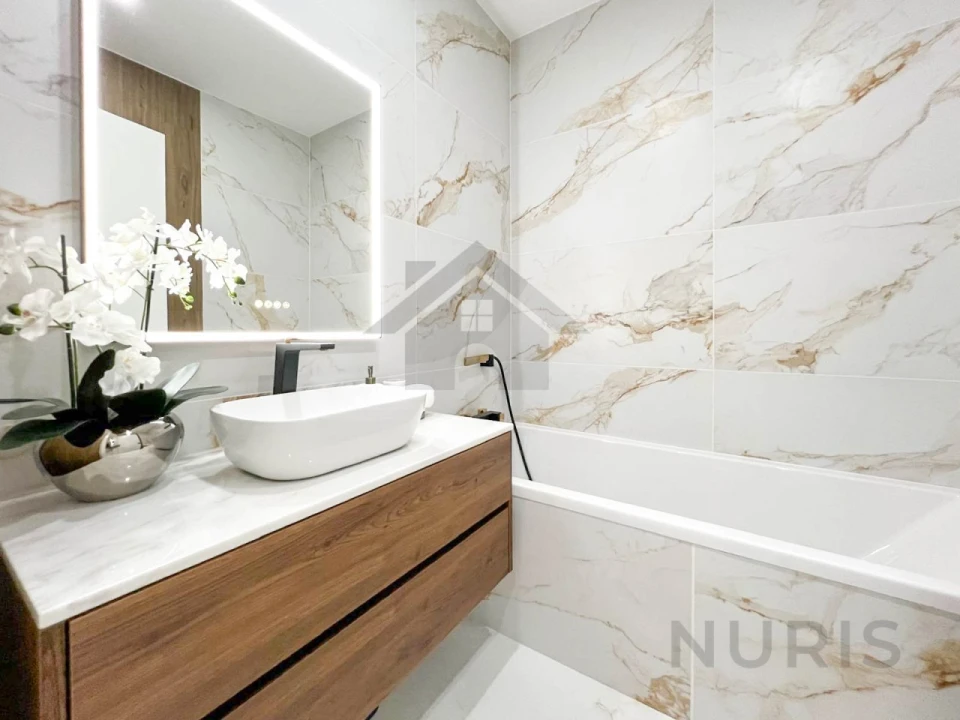 Apartamento T2 para Venda em Armação de Pera Foto 8