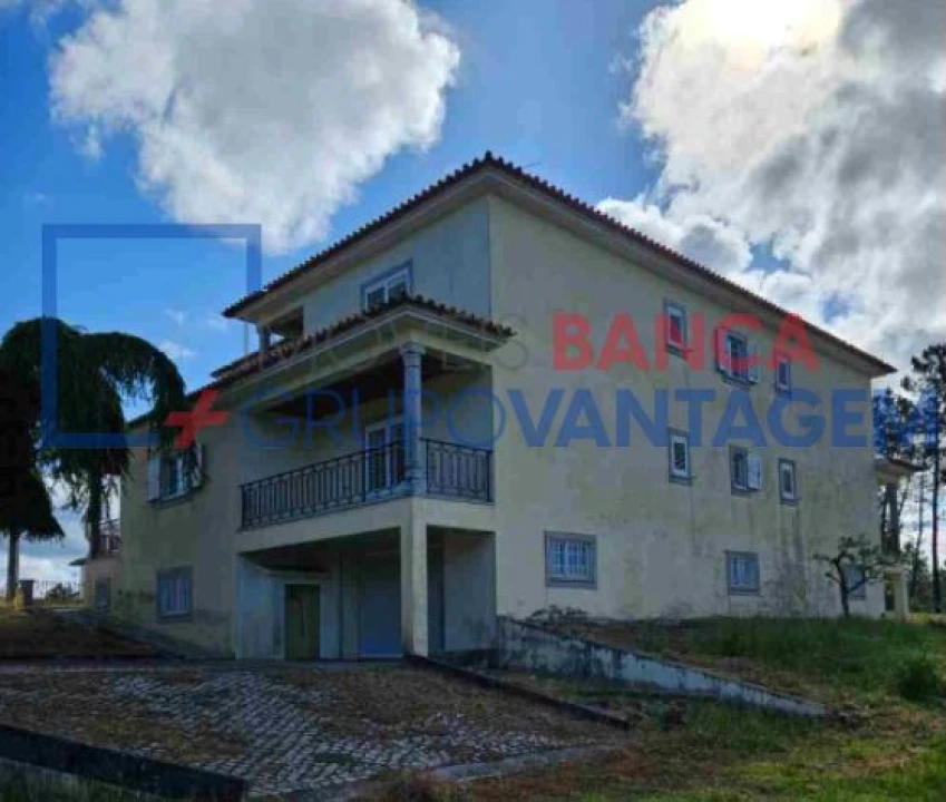 Moradia T6 para Venda em Vila Nova de Paiva, Alhais e Fráguas Foto 2