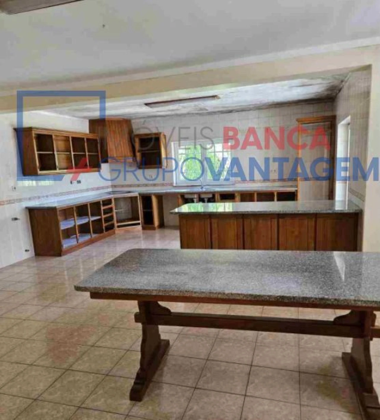 Moradia T6 para Venda em Vila Nova de Paiva, Alhais e Fráguas Foto 5