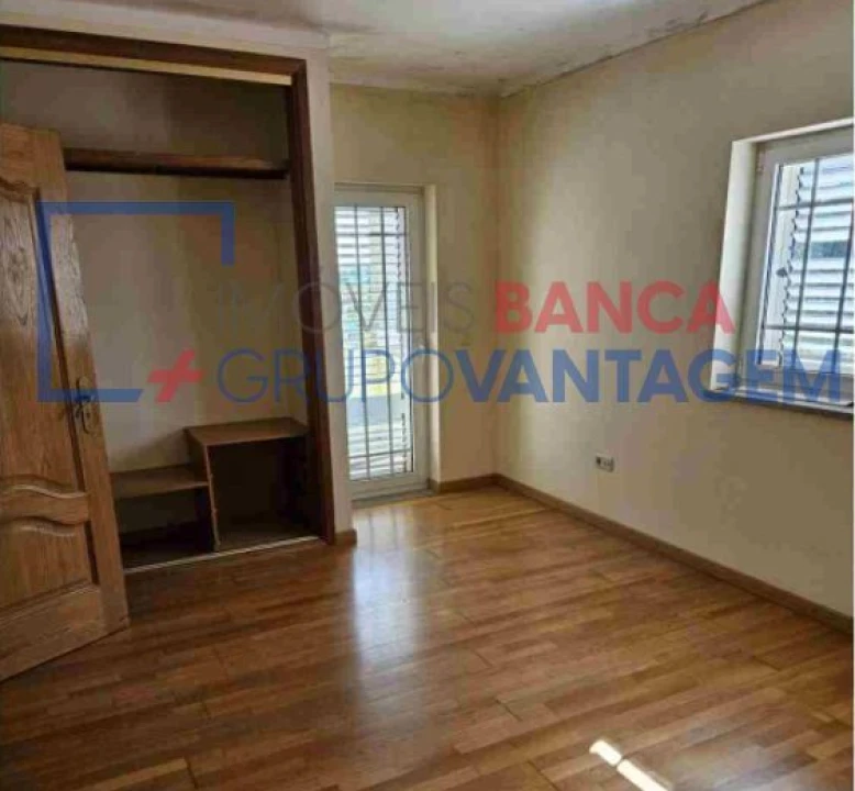 Moradia T6 para Venda em Vila Nova de Paiva, Alhais e Fráguas Foto 8