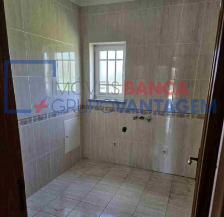Moradia T6 para Venda em Vila Nova de Paiva, Alhais e Fráguas Foto 13