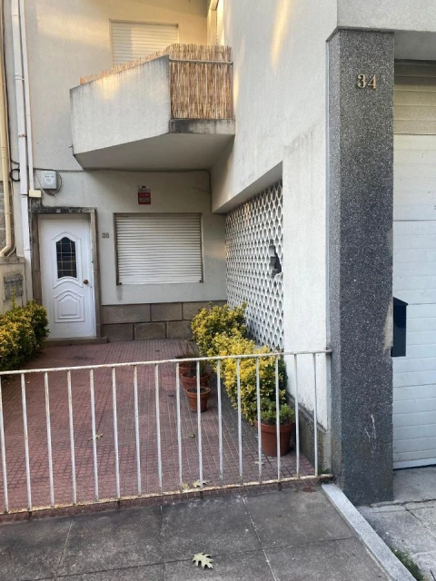 Apartamento T1 para Venda em Lordelo do Ouro e Massarelos