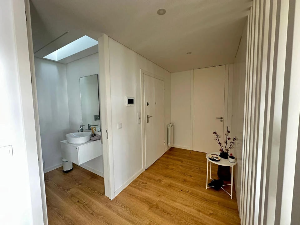 Apartamento T3 para Arrendamento em Cedofeita, Santo Ildefonso, Sé, Miragaia, São Nicolau e Vitória Foto 6