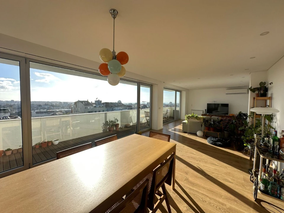Apartamento T3 para Arrendamento em Cedofeita, Santo Ildefonso, Sé, Miragaia, São Nicolau e Vitória Foto 8