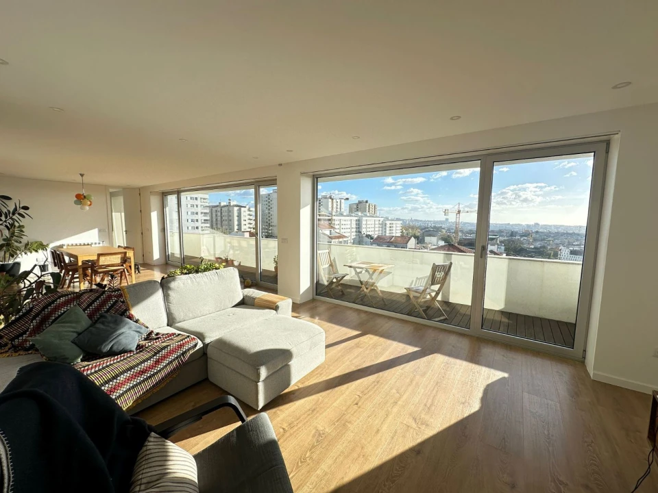 Apartamento T3 para Arrendamento em Cedofeita, Santo Ildefonso, Sé, Miragaia, São Nicolau e Vitória Foto 10