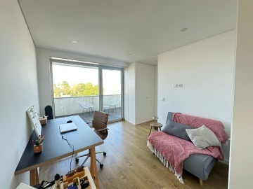Apartamento T3 para Arrendamento em Cedofeita, Santo Ildefonso, Sé, Miragaia, São Nicolau e Vitória