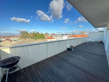 Apartamento T3 para Arrendamento em Cedofeita, Santo Ildefonso, Sé, Miragaia, São Nicolau e Vitória