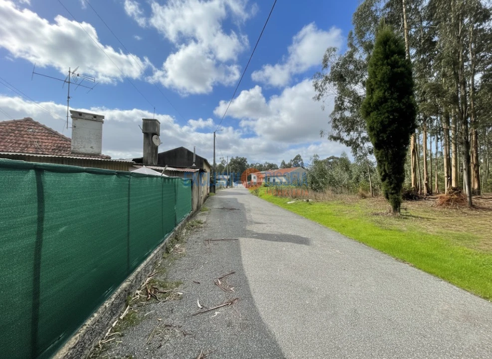 Terreno para Venda em Recardães e Espinhel Foto 1