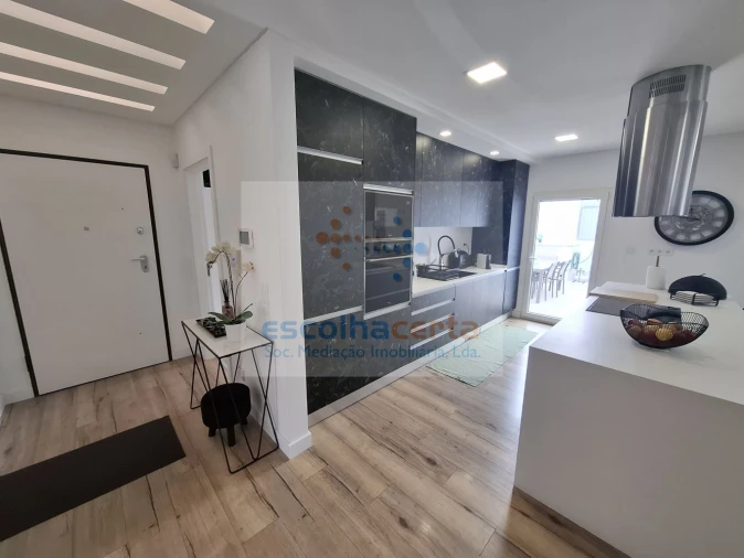 Moradia T4 para Venda em Azeitão (São Lourenço e São Simão) Foto 13