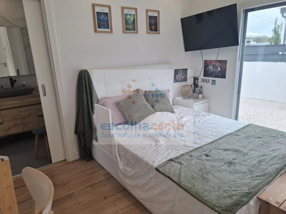 Moradia T4 para Venda em Azeitão (São Lourenço e São Simão) Foto 25