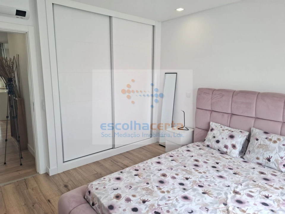 Moradia T4 para Venda em Azeitão (São Lourenço e São Simão) Foto 23