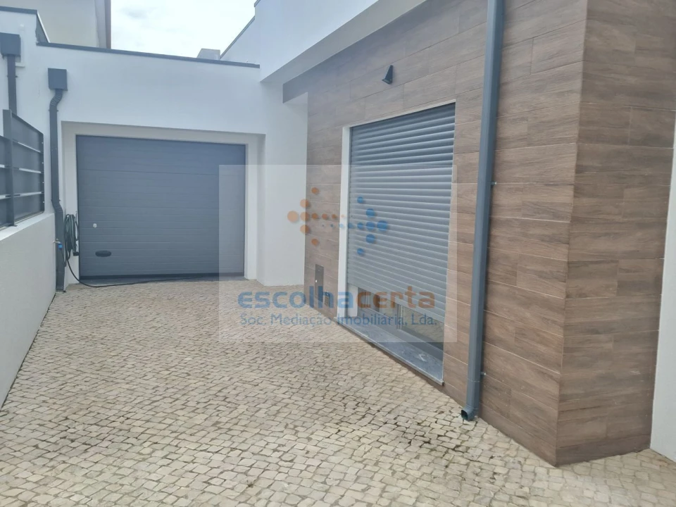 Moradia T4 para Venda em Azeitão (São Lourenço e São Simão) Foto 42