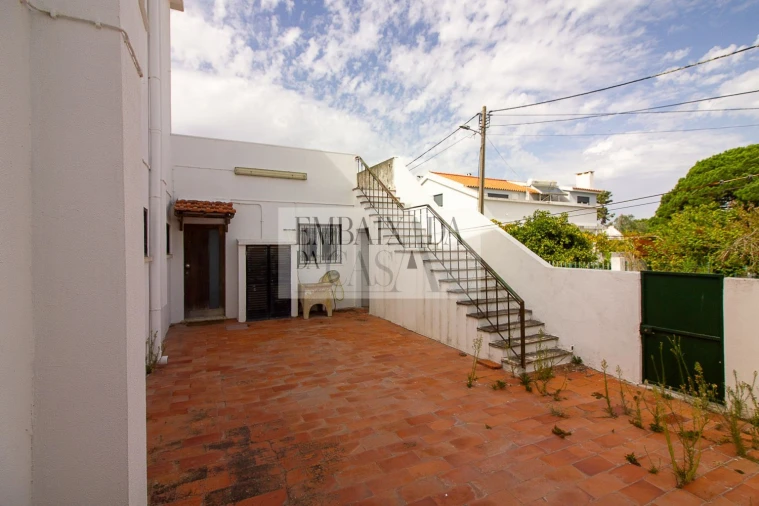 Moradia T6 para Venda em Caparica e Trafaria Foto 40