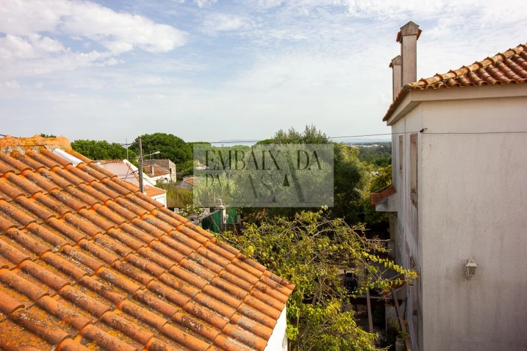 Moradia T6 para Venda em Caparica e Trafaria Foto 12