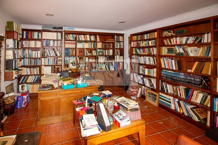 Moradia T6 para Venda em Caparica e Trafaria Foto 42