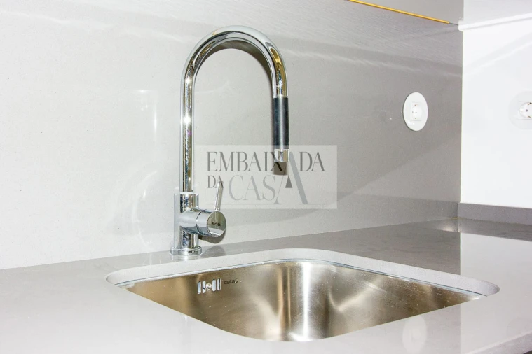 Apartamento T3 para Venda em Almada, Cova da Piedade, Pragal e Cacilhas Foto 17