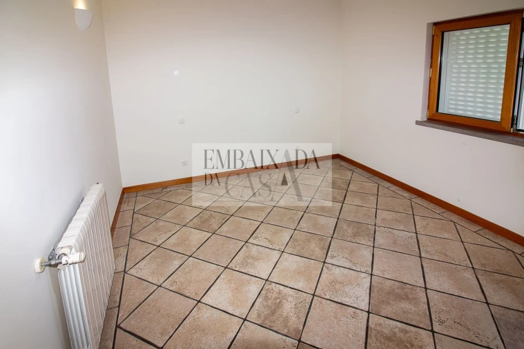 Moradia T3 para Venda em Sesimbra (Castelo) Foto 32