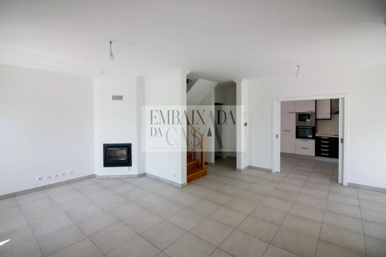 Moradia T3 para Venda em Ericeira Foto 5