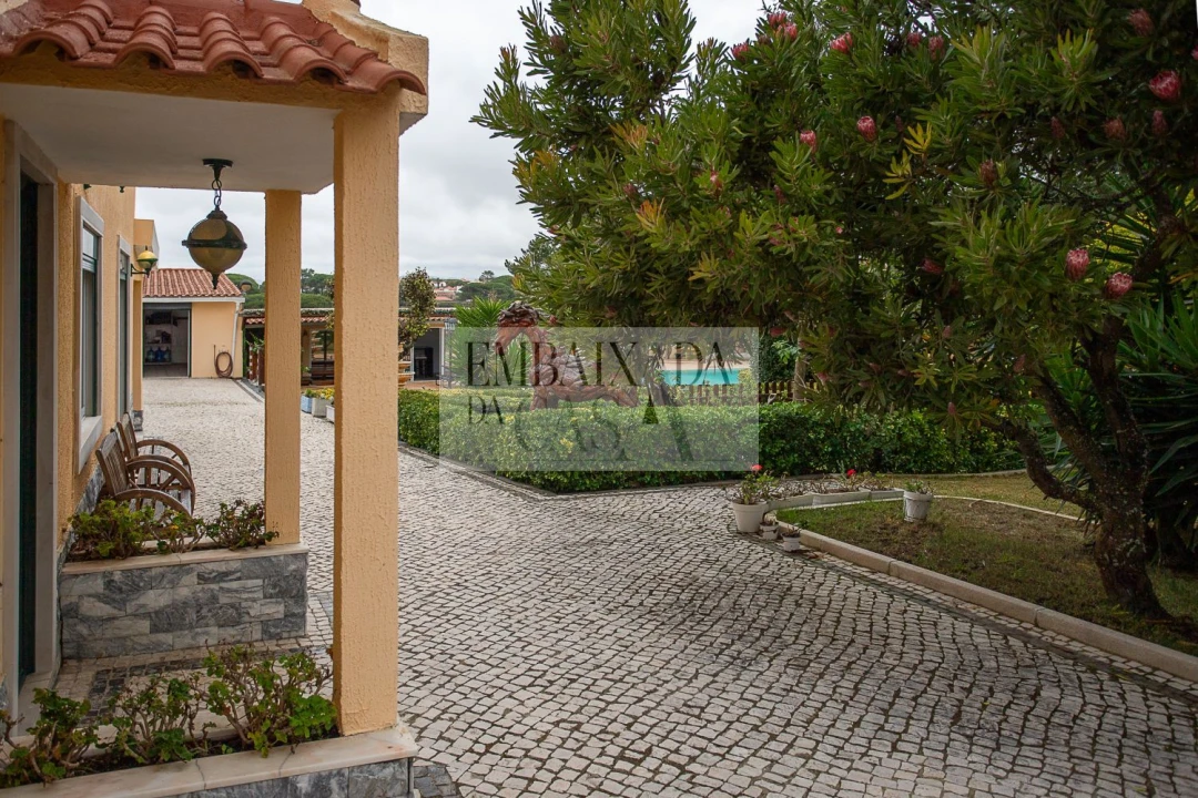 Quinta T3 para Venda em São João das Lampas e Terrugem Foto 11