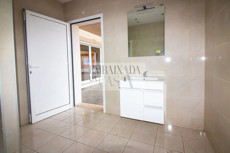 Moradia T7 para Venda em Milagres Foto 58