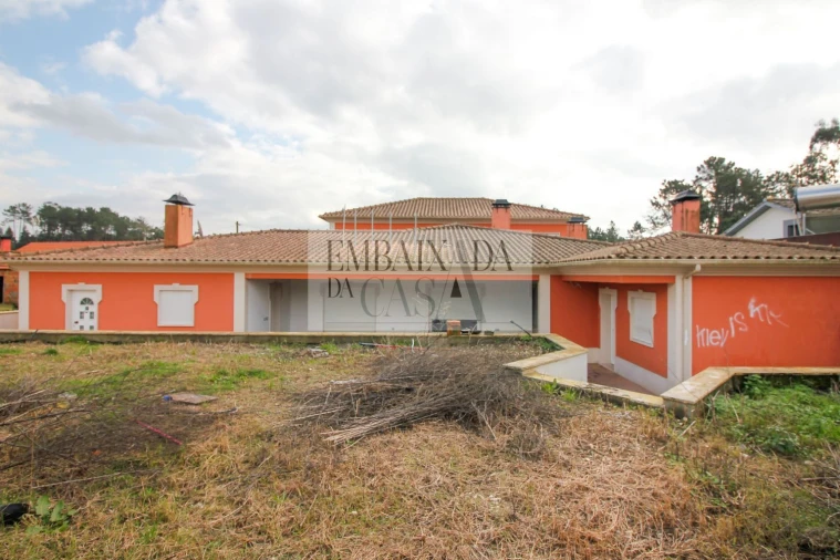 Moradia T7 para Venda em Milagres Foto 46