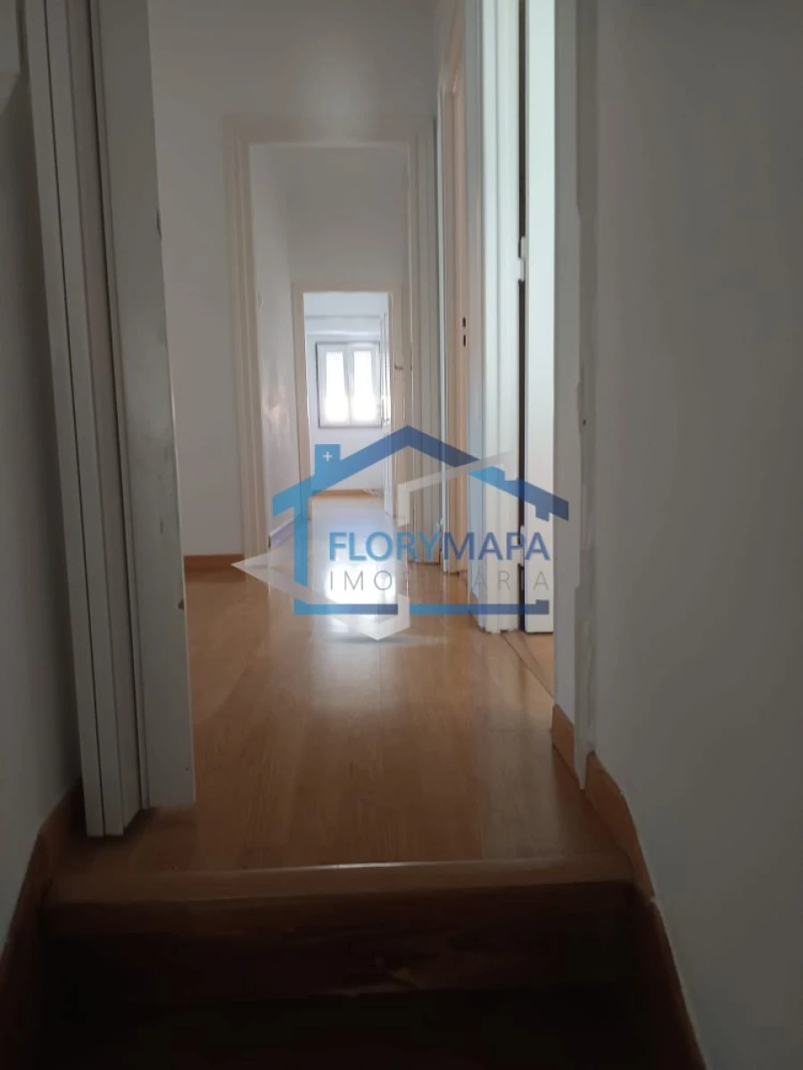 Apartamento T3 para Venda em Alcabideche Foto 12